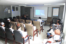 學(xué)術(shù)交流會